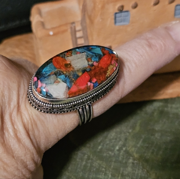 Spiny Oyster Turquoise Ring - Brings luck, peace and protection - Picture 3 of 6